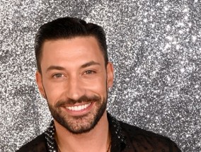 在BBC公布调查结果后，乔瓦尼·佩尼斯(Giovanni Pernice)与《严格》(Strictly)的合作关系陷入了困境